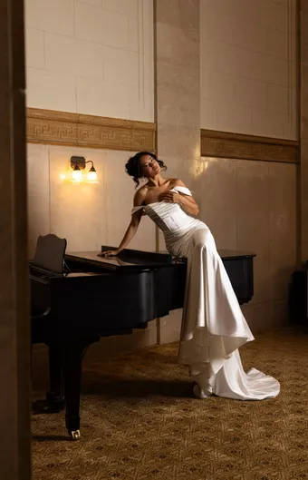 Rachel Allan Rb2205 #1 frontface vertical thumbnail