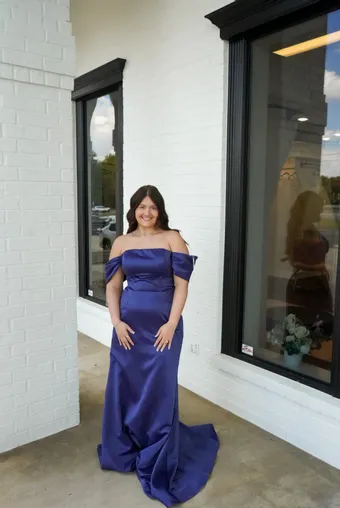 GEB Private Collection #0 default frontface vertical thumbnail