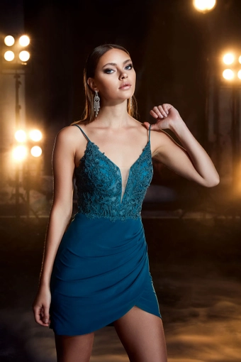 Aerie Couture 823 #2 frontface vertical thumbnail