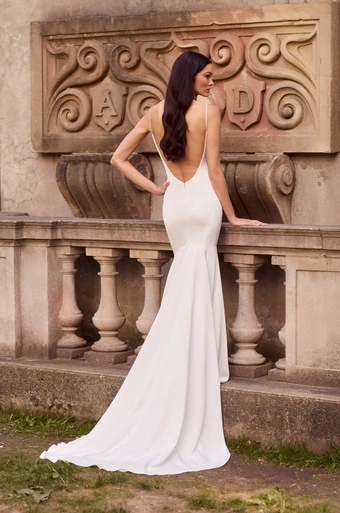 Paloma Blanca Style #P5181 #1 backface vertical thumbnail