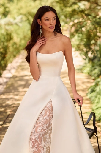 Paloma Blanca Style #P5184 #2 frontface vertical cropped thumbnail