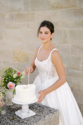 Allure Style A1406 #5 vertical thumbnail