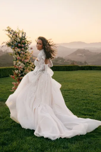 Allure Bridals Style #A1408J #5 backface vertical thumbnail