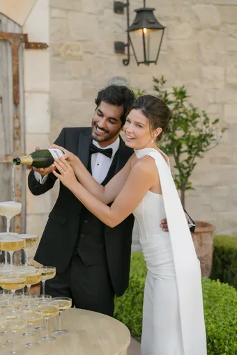 Allure Style A1414 #16 vertical thumbnail