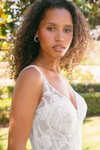 Allure Bridals Style #A1415 #4 frontface vertical cropped thumbnail