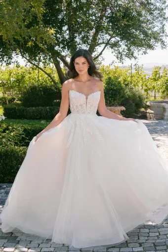 Allure Bridals Style #A1418 #0 default frontface vertical thumbnail