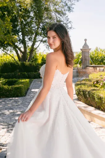 Allure Bridals Style #A1418 #9 backface vertical cropped thumbnail
