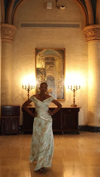 Zakaa Couture Evening ZA-26E03 #3 autoplay loop mute thumbnail