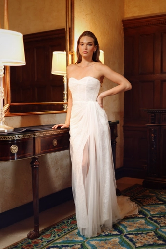 Zakaa Couture Liora #2 frontface vertical thumbnail