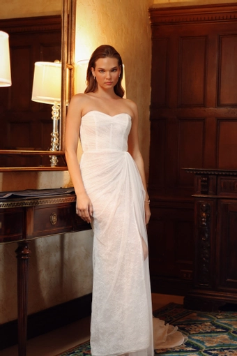 Zakaa Couture Liora #4 frontface vertical thumbnail