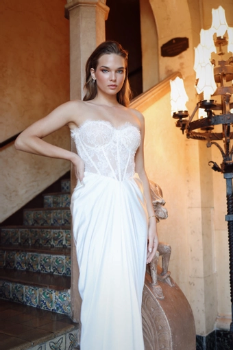 Zakaa Couture Ophelia #8 frontface vertical cropped thumbnail