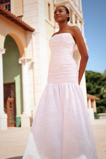 Zakaa Couture Selene #8 frontface vertical cropped thumbnail