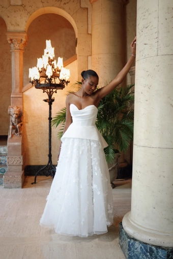 Zakaa Couture Solene #1 frontface vertical thumbnail