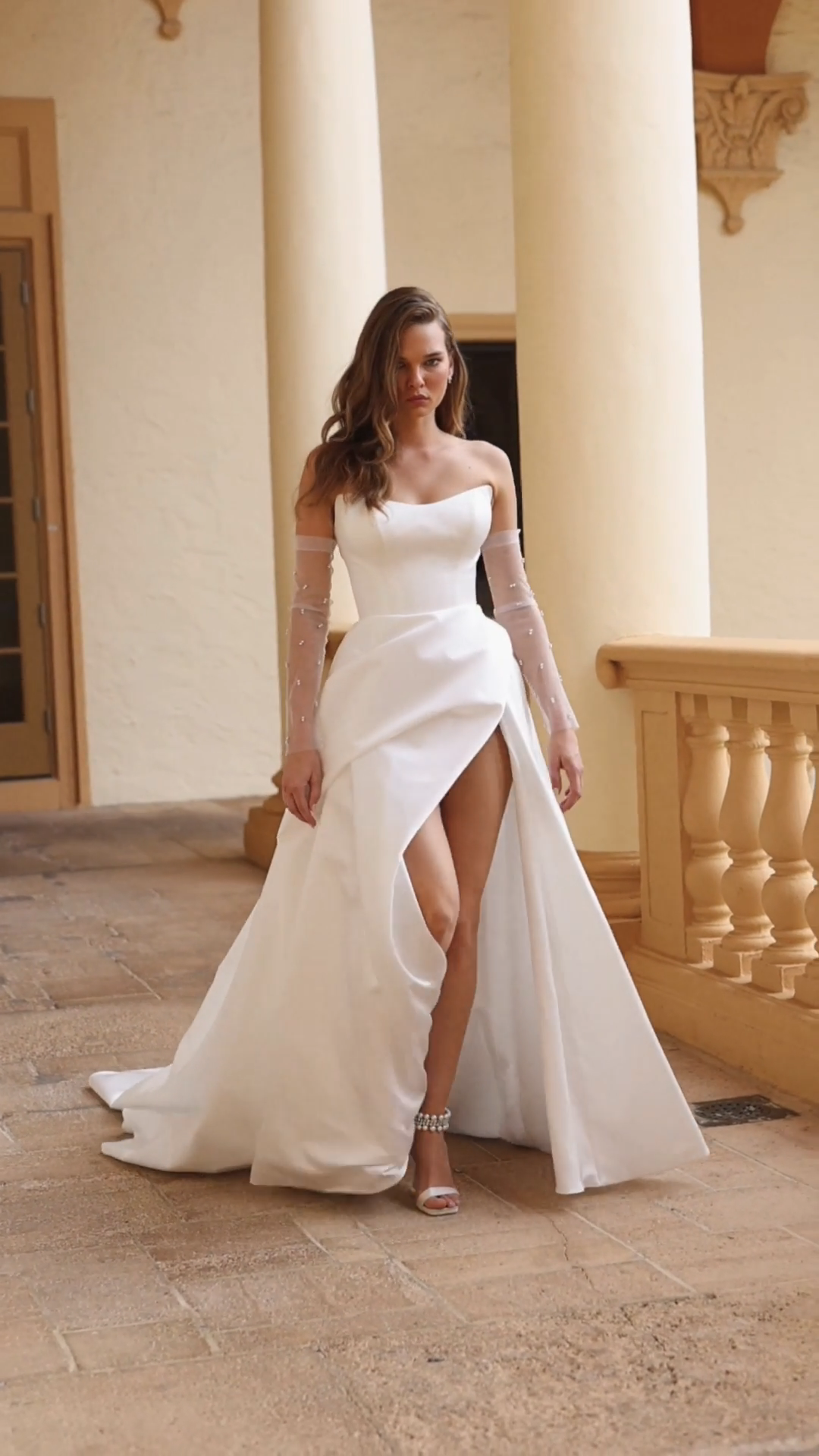 Zakaa Couture Ravelle #5 autoplay loop mute thumbnail