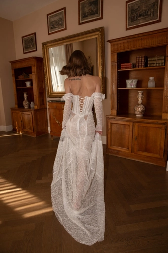 Ange Etoiles Gisele #3 backface vertical thumbnail