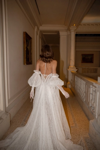 Ange Etoiles Tyra #7 backface vertical cropped thumbnail