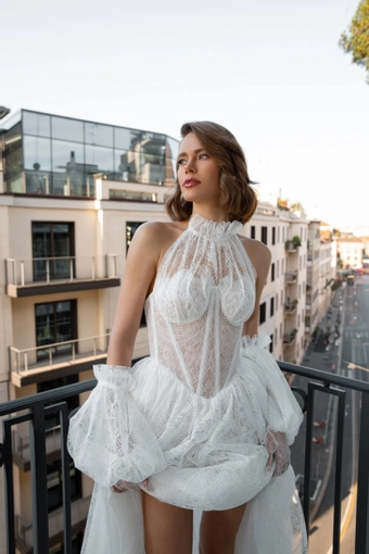 Ange Etoiles Tyra #6 frontface vertical cropped thumbnail