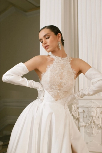 Blammo Biamo Evin #3 frontface vertical cropped thumbnail