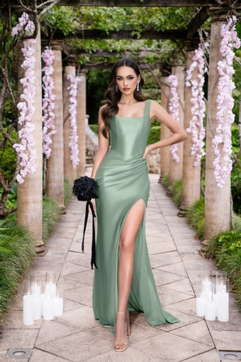 Dollhouse Bridesmaids Style #DH004 $15 frontface vertical thumbnail