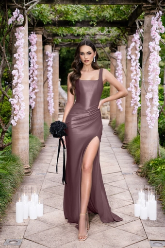 Dollhouse Bridesmaids Style #DH004 $1 frontface vertical thumbnail