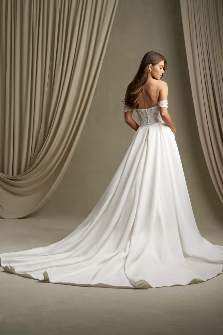 Allure Couture  C803