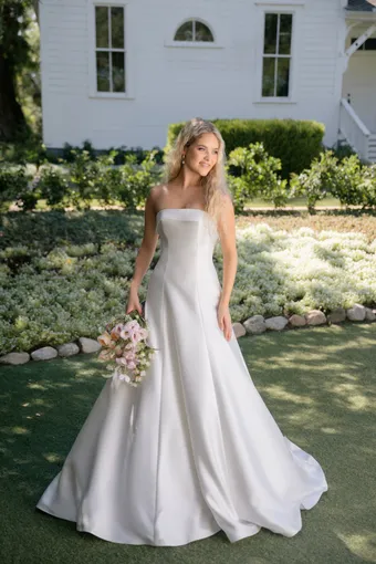 Allure Romance Style #R3905 #1 frontface vertical thumbnail