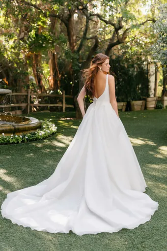 Allure Romance Style #R3907 #3 backface vertical thumbnail