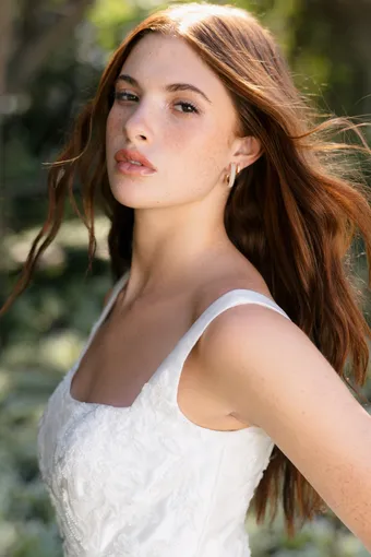 Allure Romance Style #R3908 #4 frontface vertical cropped thumbnail