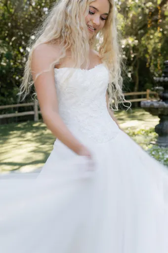 Allure Romance Style #R3909 #6 frontface vertical cropped thumbnail