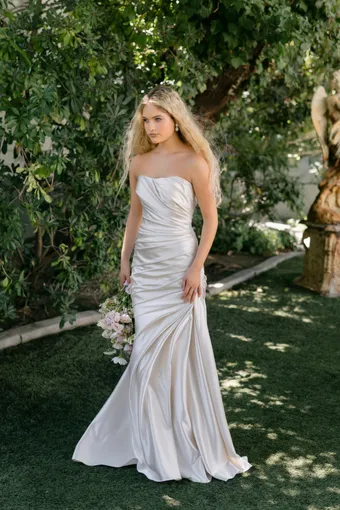 Allure Romance Style #R3911 #1 frontface vertical thumbnail