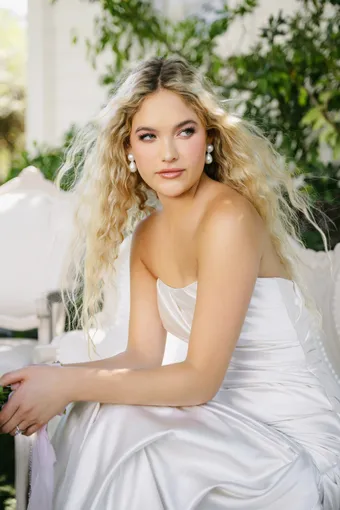 Allure Romance Style #R3911 #5 frontface vertical cropped thumbnail