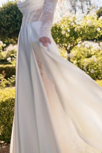 Allure Romance Style #R3913 #9 vertical cropped thumbnail