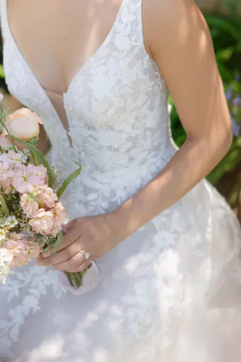 Allure Romance Style #R3914 #5 frontface vertical cropped thumbnail