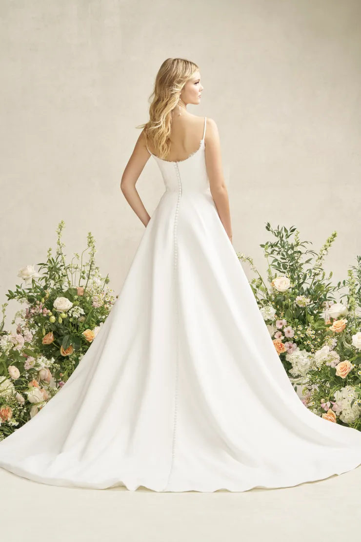 Allure Romance Spring 2026 Backface Thumbnail Image