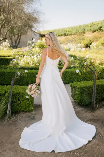 Allure Romance Style #R3915 #2 backface vertical thumbnail