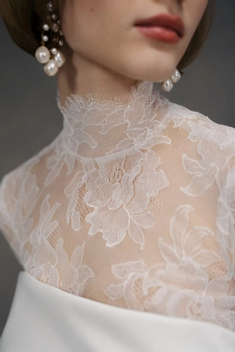 Anne Barge Couture Style #Dakota #8 frontface vertical cropped thumbnail