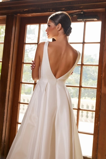 Nox Anabel E156W #4 default backface vertical cropped thumbnail