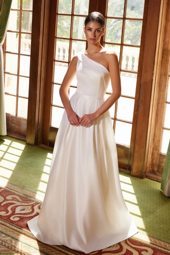 Nox Anabel E469 #2 frontface vertical thumbnail