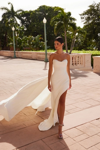 Nox Anabel JW1035 #4 frontface vertical thumbnail