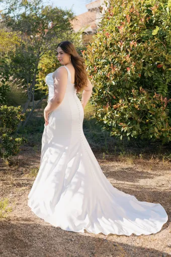 Allure Plus Style #W550 #2 backface vertical thumbnail