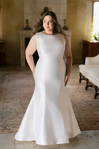 Allure Plus Style #W552 #0 default frontface vertical thumbnail