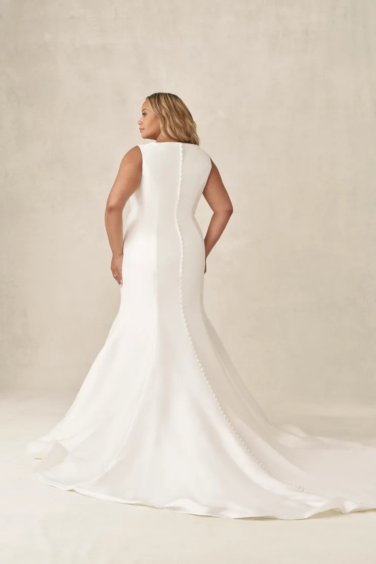 Allure Women Spring 2026 Backface Thumbnail Image