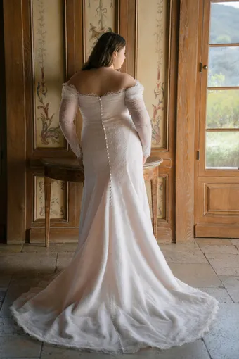 Allure Plus Style #W556 #3 backface vertical thumbnail