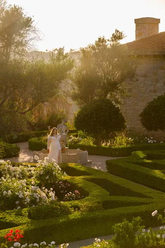 Allure Plus Style #W556 #1 frontface vertical thumbnail