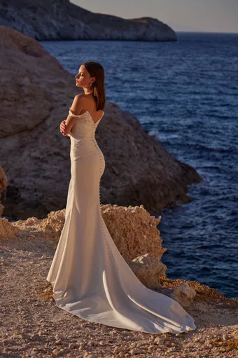 Madison James Style #MJ1212 #4 backface vertical thumbnail