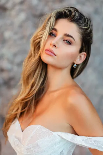 Wilderly Bride Style #F400 Loreto #4 frontface vertical cropped thumbnail