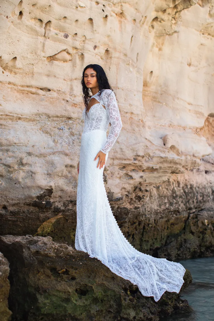 Wilderly Bride Shelli F401