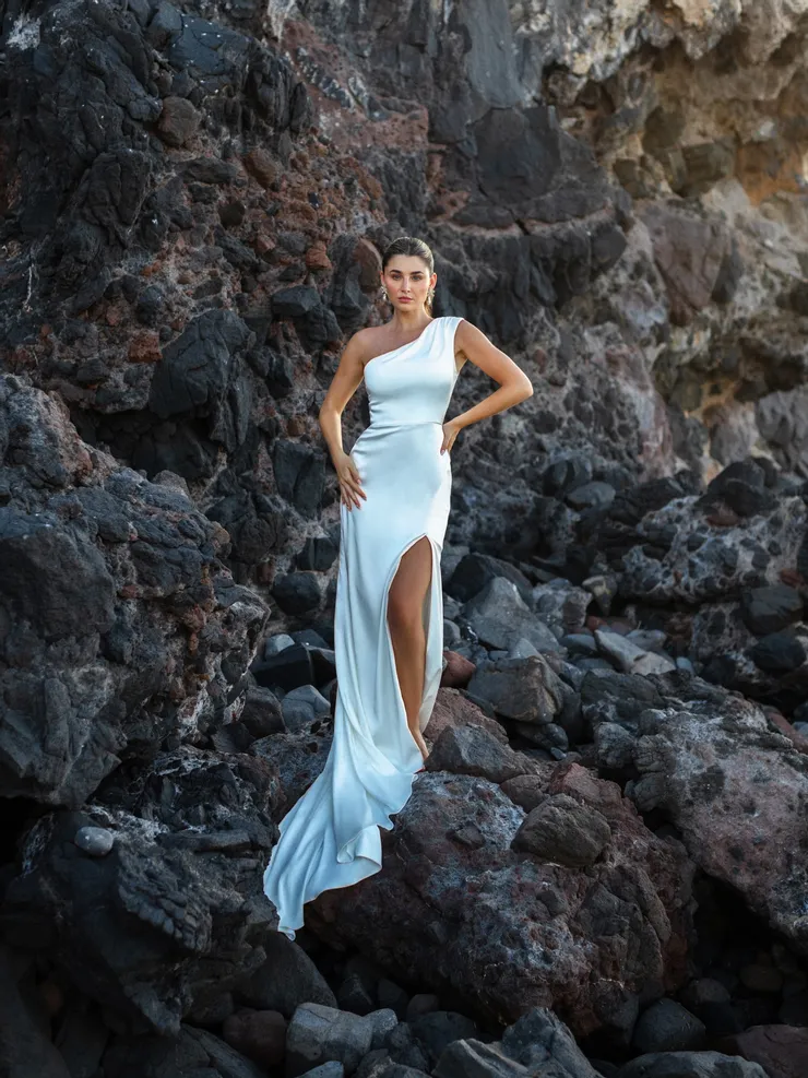 Allure Wilderly Bride F403 Default Thumbnail Image