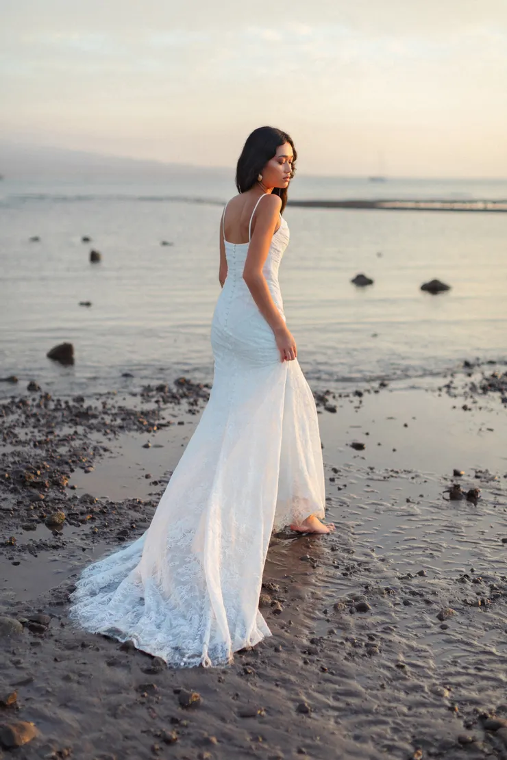 Wilderly Bride Maris F404