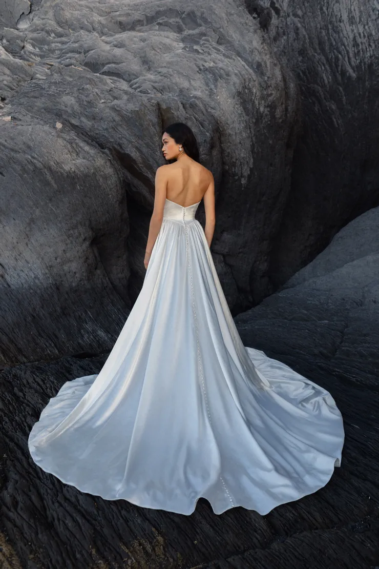 Wilderly Bride Aqua F407